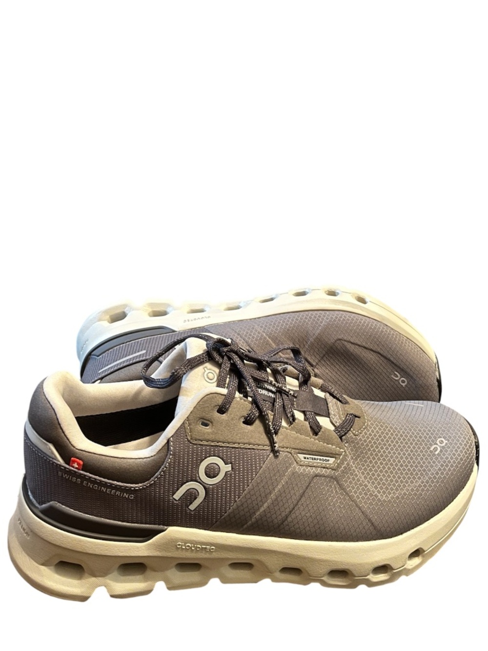 On Cloudrunner 2 Men’s Gray Multi Waterproof Running Shoes Sz-7.5